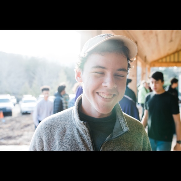 Meet your Posher, Finnis - Picture 1 of 1